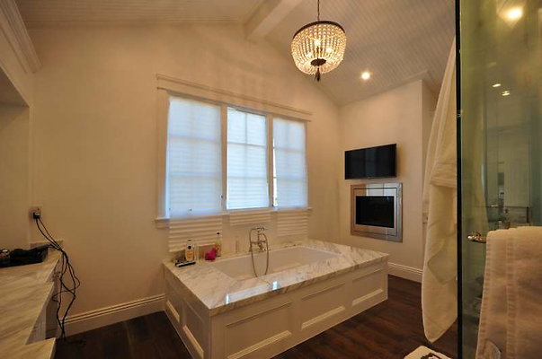 9536 bath 2