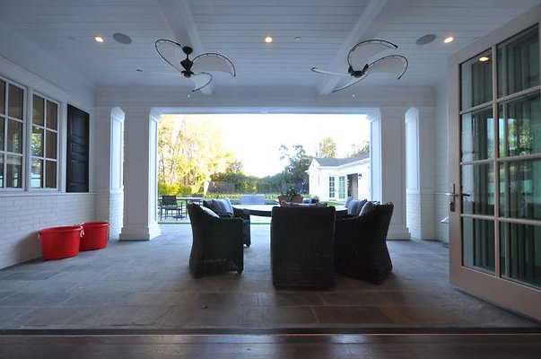 9536 patio 2