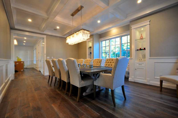 9536 dining 4