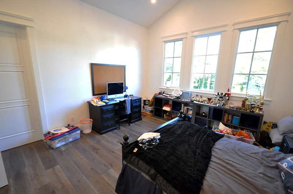 9536 bed 4