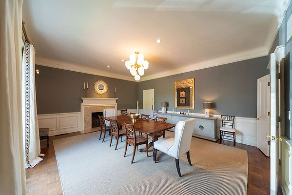 8993 dining 6