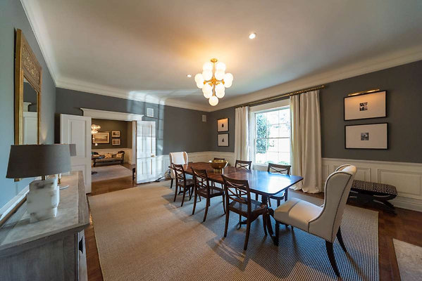 8993 dining 8