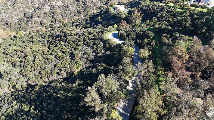 DJI 20251125100903 0002 D - 0.9.142 DJI 20251125100903 0002 D - 0.9.142