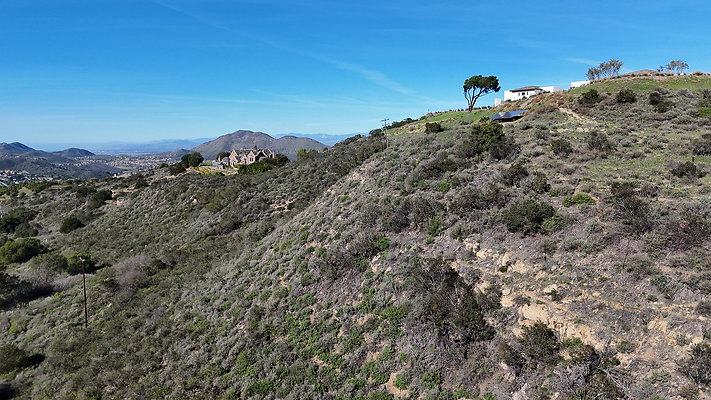 DJI 20251201113713 0031 D - 0.9.142